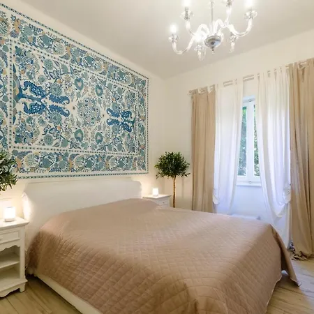 Joivy Lovely For 4 On The Italian Riviera In アパート *