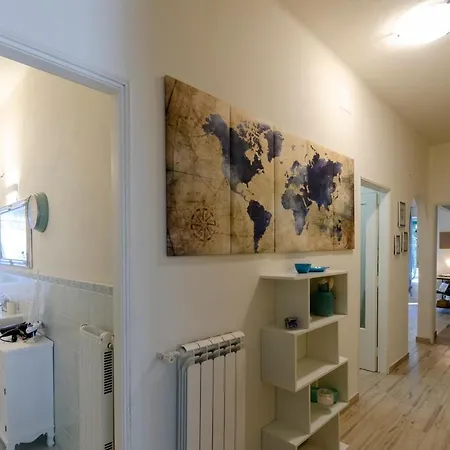 Joivy Lovely For 4 On The Italian Riviera In アパート *